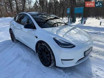Авто Tesla Model Y 2021 № 8490797
