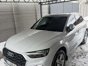 Авто Audi Q5 2021 № 8490896