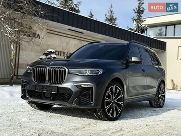 Авто BMW X7 2022 № 8490900