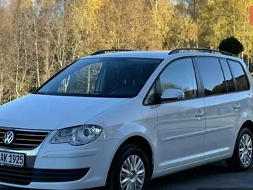 Авто Volkswagen Touran 2008 № 8491002