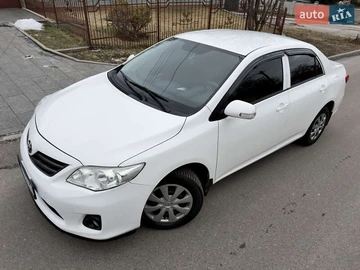 Авто Toyota Corolla 2012 № 8491385