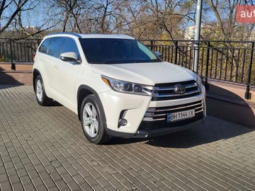 Авто Toyota Highlander 2017 № 8492017