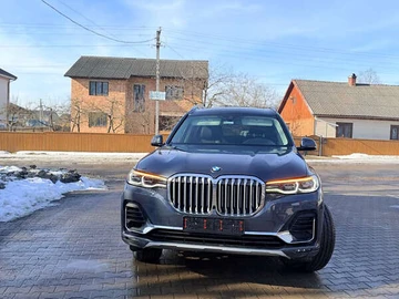 Авто BMW X7 2020 № 8492035