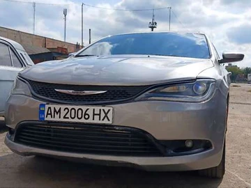 Авто Chrysler 200 2016 № 8492138