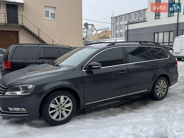 Авто Volkswagen Passat 2011 № 8492190