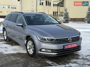 Авто Volkswagen Passat 2018 № 8492369