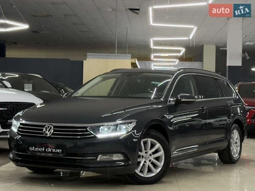 Авто Volkswagen Passat 2018 № 8492474