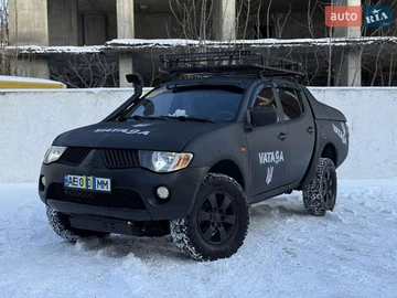 Авто Mitsubishi L 200 2009 № 8492675