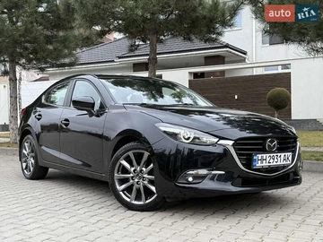 Авто Mazda 3 2018 № 8492681