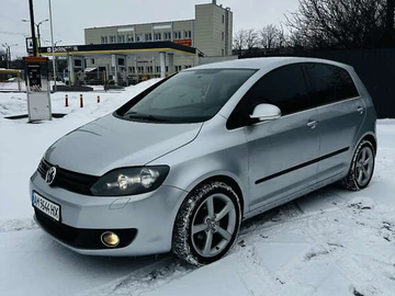 Авто Volkswagen Golf Plus 2010 № 8492788