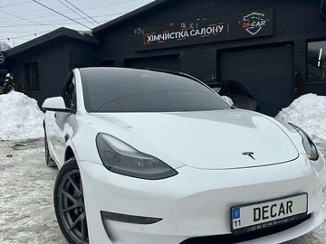 Авто Tesla Model 3 2021 № 8492861