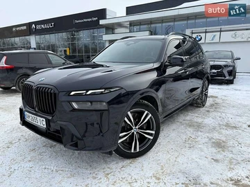 Авто BMW X7 2023 № 8492877