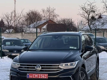 Авто Volkswagen Tiguan Allspace 2024 № 8493042