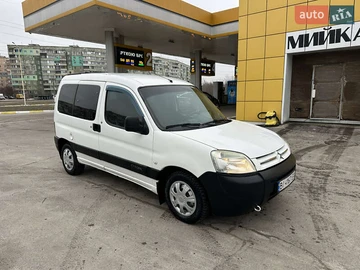 Авто Citroen Berlingo 2004 № 8493193