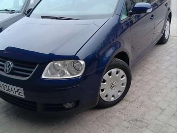 Авто Volkswagen Touran 2004 № 8493198