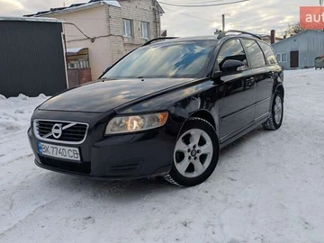 Авто Volvo V50 2011 № 8493202