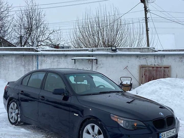 Авто BMW 5 Series 2004 № 8493215