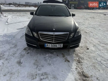 Авто Mercedes E-Class 2011 № 8493234