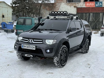 Авто Mitsubishi L 200 2011 № 8493309