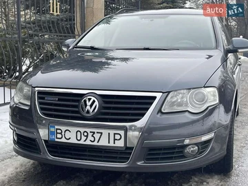 Авто Volkswagen Passat 2010 № 8493465