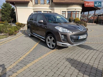Авто Peugeot 4007 2010 № 8493489