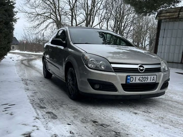 Авто Opel Astra Gtc 2005 № 8493745