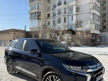 Авто Mitsubishi Outlander 2018 № 8493963