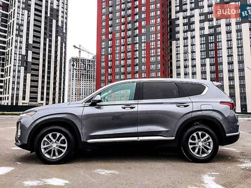 Авто Hyundai Santa Fe 2019 № 8493983