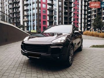Авто Porsche Cayenne 2016 № 8494414