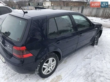 Авто Volkswagen Golf 2002 № 8494433