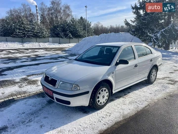 Авто Skoda Octavia 2002 № 8494434