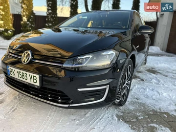 Авто Volkswagen E-Golf 2020 № 8494598