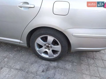 Авто Toyota Avensis 2005 № 8495248