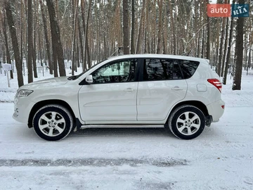 Авто Toyota Rav4 2011 № 8495271