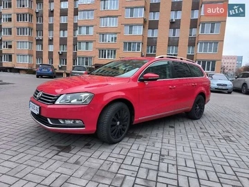 Авто Volkswagen Passat 2011 № 8495432