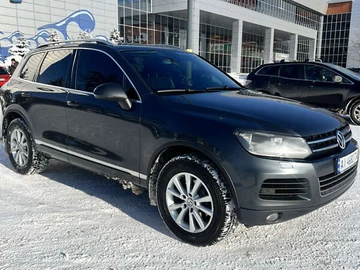 Авто Volkswagen Touareg 2013 № 8495522