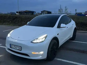 Авто Tesla Model Y 2022 № 8495526