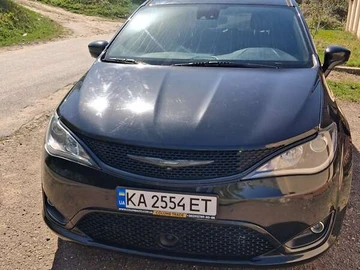 Авто Chrysler Pacifica 2018 № 8495683