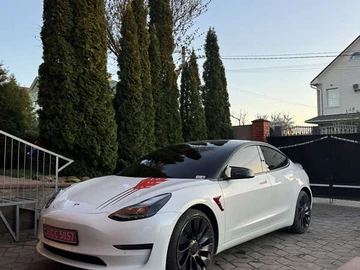 Авто Tesla Model 3 2021 № 8495691