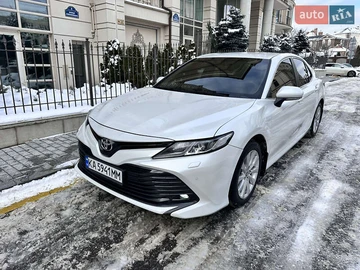 Авто Toyota Camry 2020 № 8495966