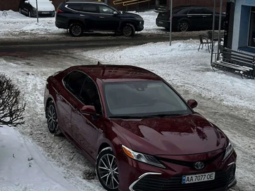 Авто Toyota Camry 2021 № 8495968
