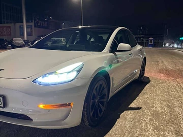Авто Tesla Model 3 2021 № 8496213