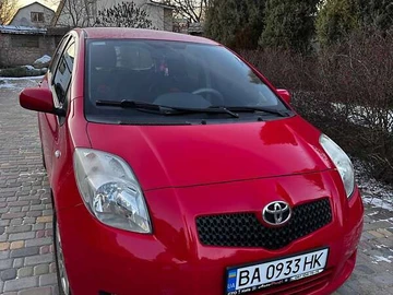 Авто Toyota Yaris 2006 № 8496402