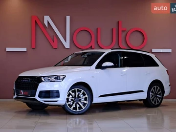 Авто Audi Q7 2015 № 8496602