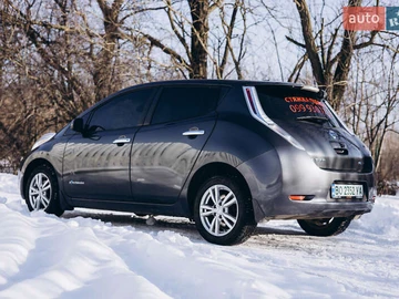 Авто Nissan Leaf 2013 № 8496809