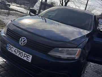 Авто Volkswagen Jetta 2013 № 8497397