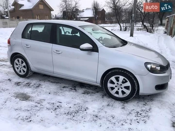 Авто Volkswagen Golf 2010 № 8497406