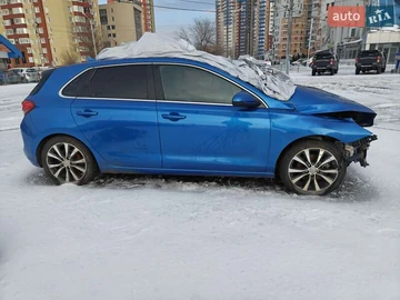 Авто Hyundai Elantra 2018 № 8497504