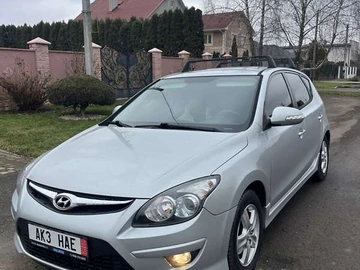 Авто Hyundai I30 2012 № 8497668