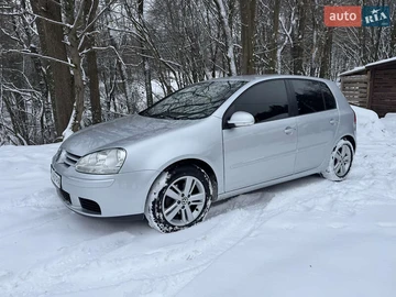 Авто Volkswagen Golf 2005 № 8497790